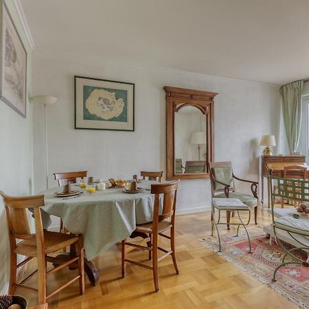 Large And Bright 2 Bdrs Flat With View - Paris 20 Apartment Luaran gambar